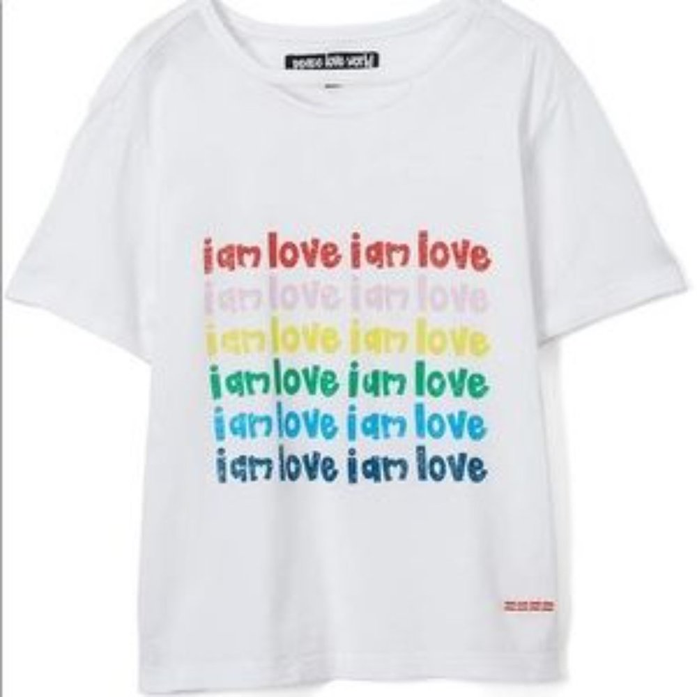 Peace Love World "i am love" Rainbow T-Shirt